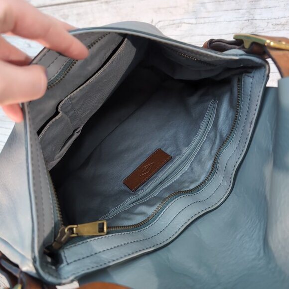 Fossil Leather Light Blue Seaglass Green Harper Crossbody Bag Large - Flawed - Picture 4 of 9